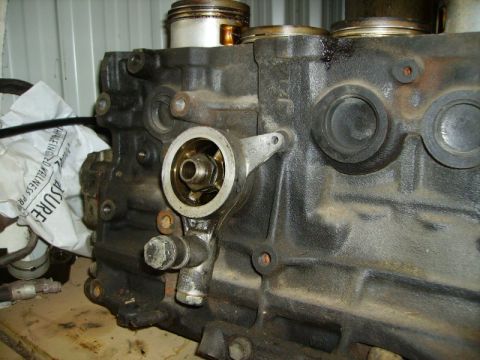1969 Lincoln Continental - Toyota 4AGE Oil Filter Mount