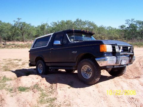 1987 Ford Bronco photo