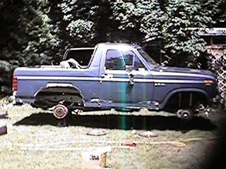 1986 Ford Bronco - now we make the investment in totally undercoating the rig with POR-15...let it begin