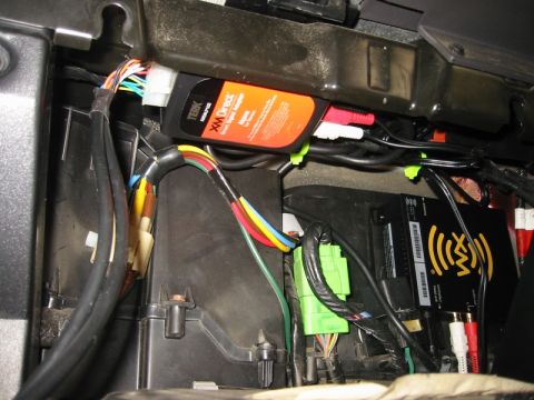 2000 Jeep Cherokee - Everything in place and excess cabling neatly zip-tied up. Having to later relocate the interface box to a location where it could reach th…
