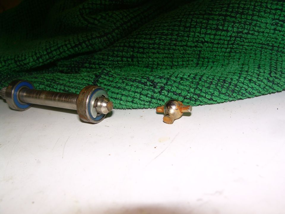broken shaft 3