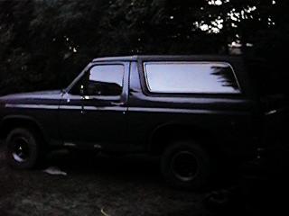 1986 Ford Bronco - well it's dark and I'm done