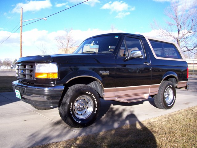 1996 Ford Bronco “black beauty”