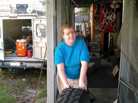 1986 Ford Bronco - Could I have my tire baby?