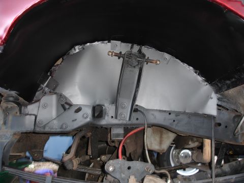 1989 Ford Bronco - Custom metalwork is underway on the wheel well of a 1989 Ford Bronco.