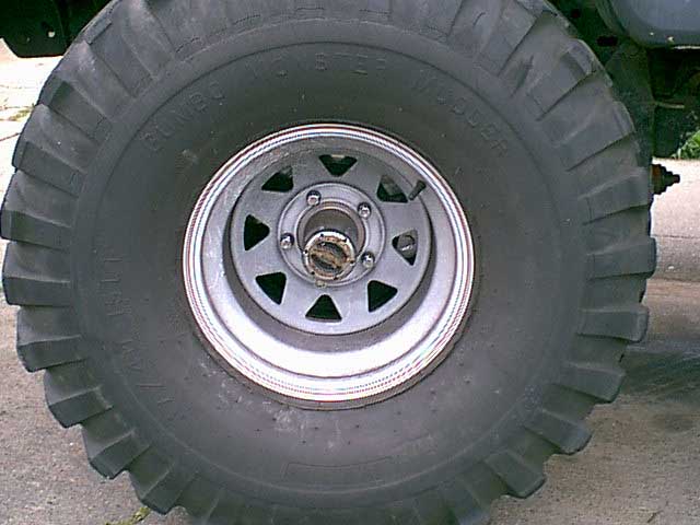 Here is the driver side completed. i was able to complete this side without pulling the wheel off.