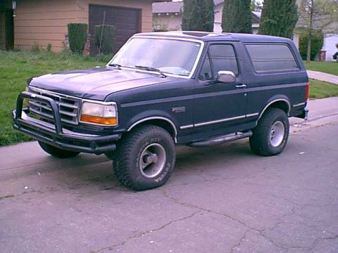 1983 Ford Bronco - here s the bronco before lift