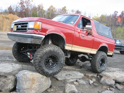 Paragon 10-22-06 - 1990 Ford Bronco