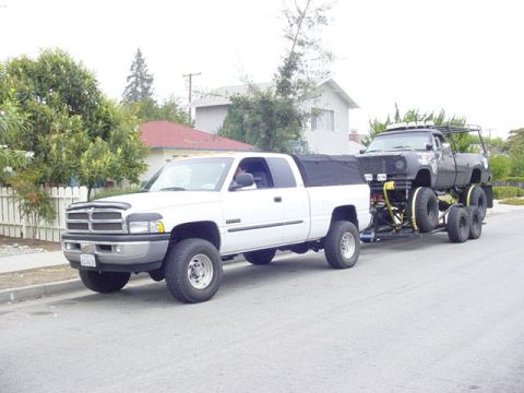 2001 Dodge 2500 photo