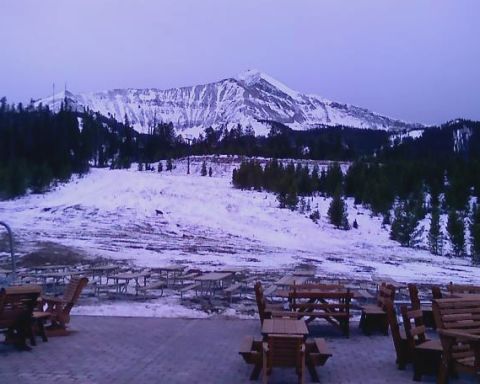 2006 Ford E350 - Ski resort where we installed 7 32" LCD TVs with built-in DVD players.