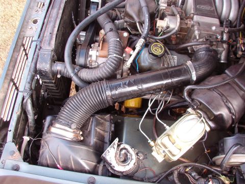 1975 Ford Bronco - Another angle on the power brake/air intake interference. [url=http://www.supermotors.net/vehicles/registry/media/815994] http://www.superm…