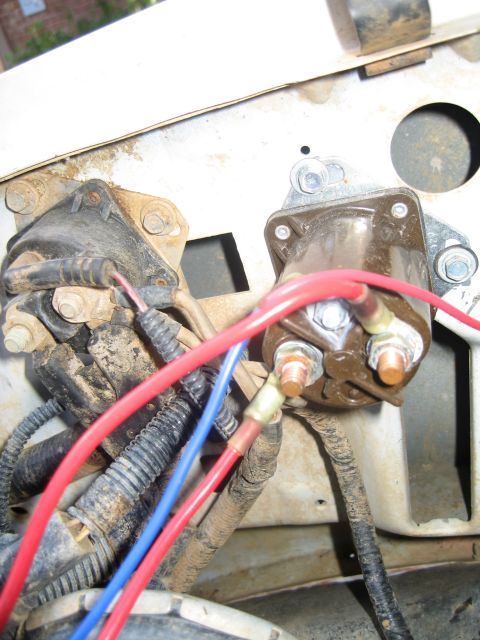 1996 Ford Bronco - This is a picture of the realy and where I mounted it.