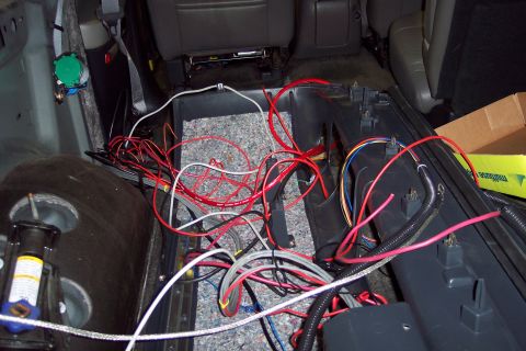 2002 Chevrolet Suburban photo