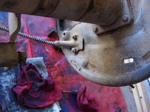 1987 Ford Bronco - GM's got this nice bolt on thing for their e-brake
