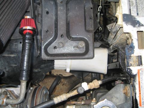 1996 Ford Bronco - This is the PA speaker. It is the most audible when its mounted here. It is on the side of the second battery tray I mounted.