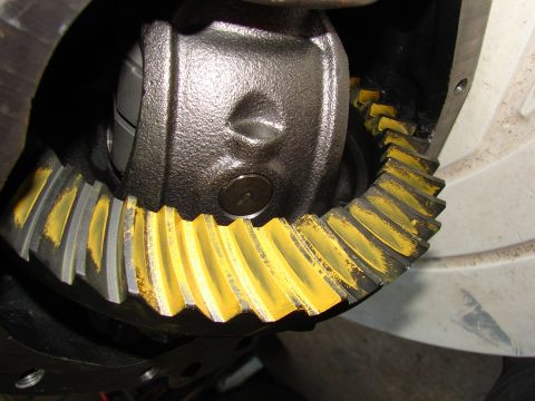 1996 Ford Bronco - Close-up view of differential gears, showing yellow paint markings on the teeth.