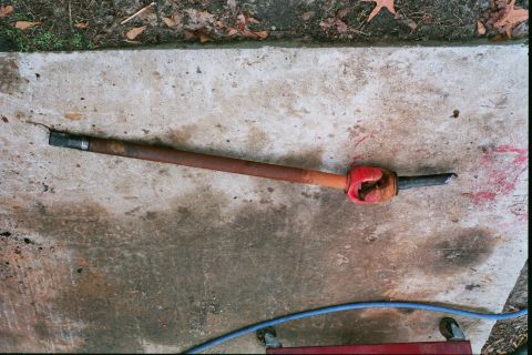 1978 Ford Bronco - This is a driveshaft with U-joints, not a 1978 Ford Bronco.