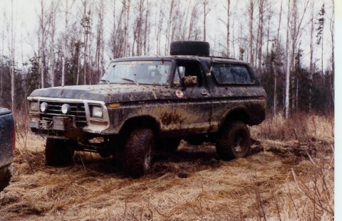 1978 Ford Bronco - This 1978 Ford Bronco is covered in mud after an off-road excursion.