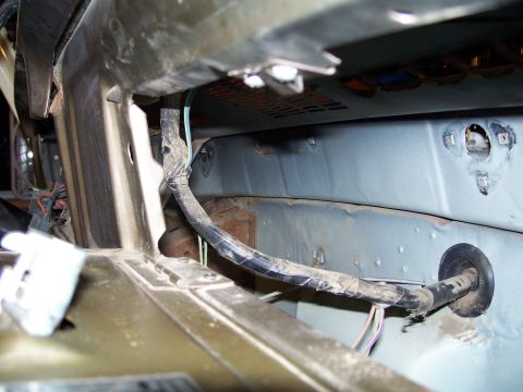 1979 Ford F-150 - view in thru the glove box . . . most of the dash is gutted