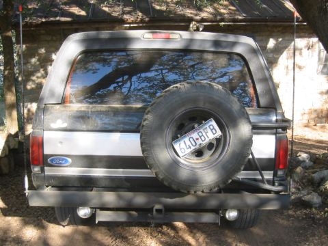 1995 Ford Bronco - rear view