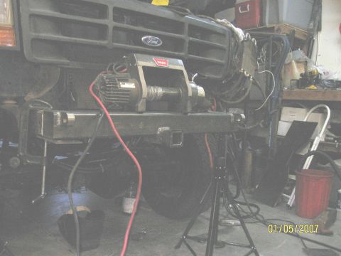 1994 Ford Bronco - A Ford truck's front end is shown with a winch installed on the bumper, and a date stamp of 01/05/2007.