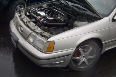 1990 Ford Taurus photo