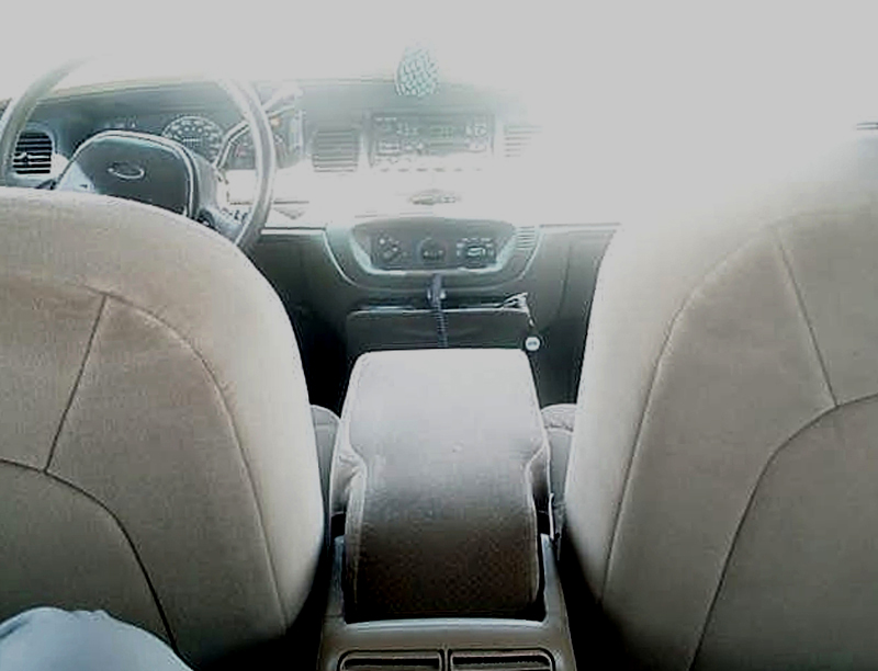 Center One-Peice Armrest
