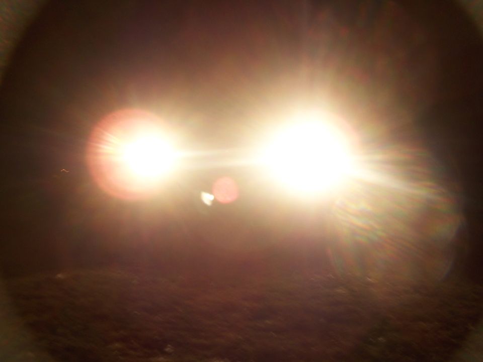 Headlights with lens flare