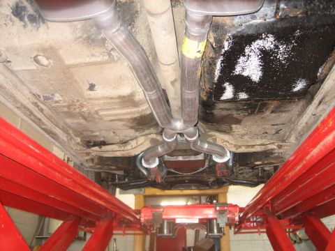 1976 Ford Ranchero - Underbody view of a 1976 Ford Ranchero, highlighting the dual exhaust system.