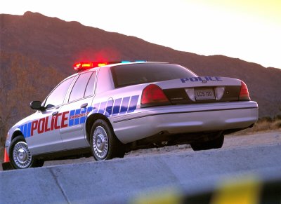 2003 Ford Crown Victoria photo
