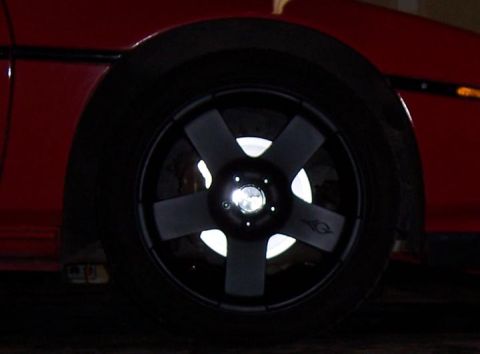 1988 Pontiac Fiero - cool lookin rim pic