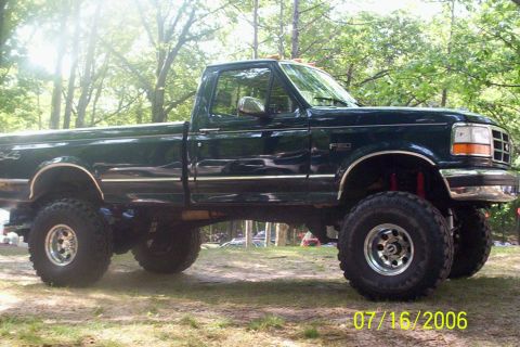 1993 Ford Bronco photo