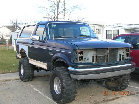 1993 Ford Bronco photo