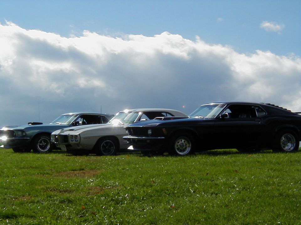 Black 1970 Ford Mustang 3/4 front view