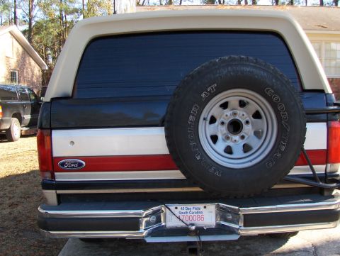 1991 Ford Bronco photo