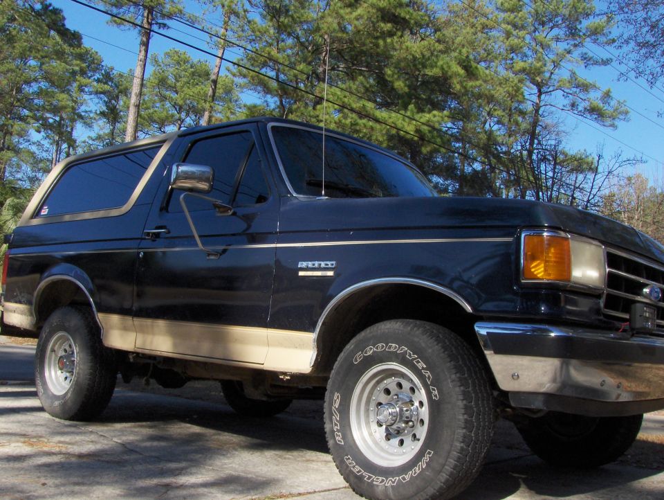 1991 Ford Bronco “white power”