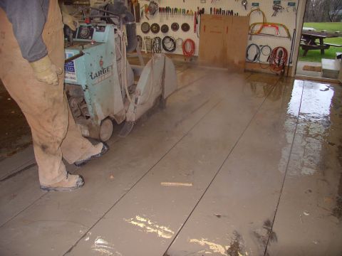 1986 Ford Bronco - Payin' these guys $400.00 to slice up the floor made the rest of the job REAL easy after that.
