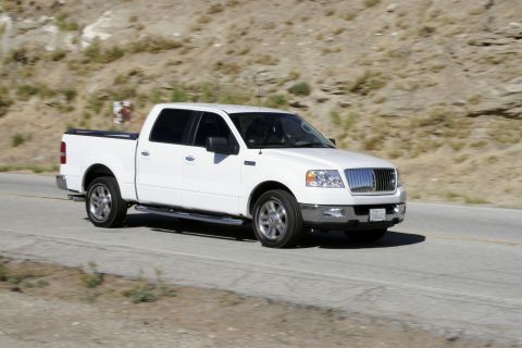 2005 Ford F-150 - Out on the road the improved midrange made the truck much more enjoyable to drive. The exhaust and intake work together to give the truck a…