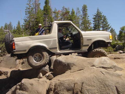 1991 Ford Bronco - Another older shot from the Rubicon Trail. Comming up soup bowl.