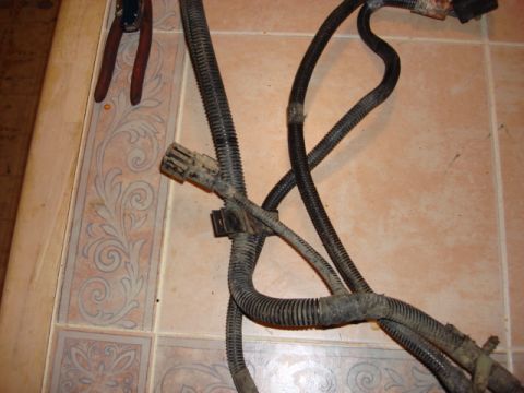 1983 Ford Bronco - this is the anti lock brake valve plug. (not needed)