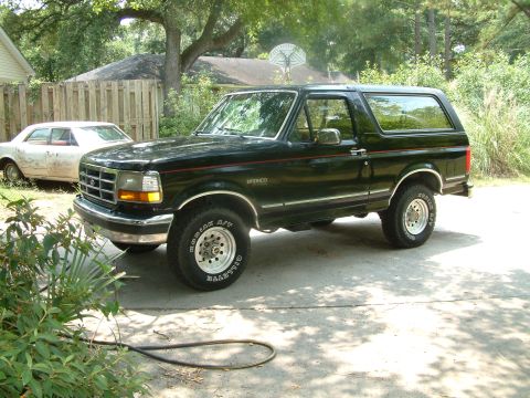 1992 Ford Bronco “Elizabeth”