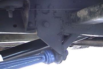 1991 Ford Bronco - radius arm bracket