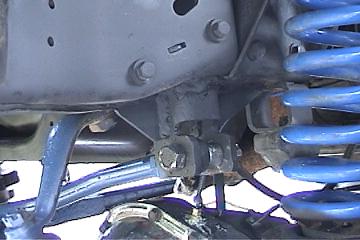 1991 Ford Bronco - Track bar bracket