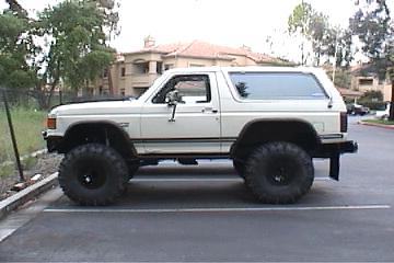 1991 Ford Bronco - Semi truck fender flares