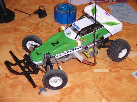 1993 Ford Bronco - Believe it or not this is the first "modern"RC that I havent broke the first time out. My original the one I compare all RCs to was incredi…