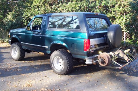 1994 Ford Bronco - bringing home dana 60
