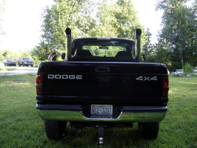 2002 Dodge 2500 photo