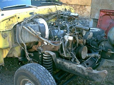 1979 Ford Bronco - What it used to look like under the hood. The old 351 M was ruined