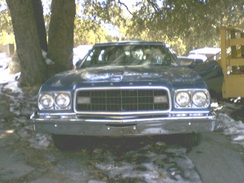 1973 Ford Ranchero - This blue car's grille and headlight design suggest a 1972 model year, not 1973.
