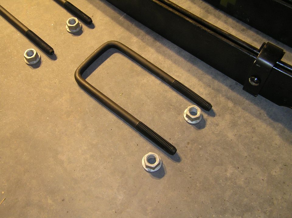 [b]IMPORTANT[/b]: Your front OEM u-bolts for your leaf springs may be different. I ordered replacement u-bolts from the Ford dealer and they were incorrect. The u-bolts that came from the factory on my 2000 PSD Excursion are actually more rounded than these squared versions pictured here. I will end up returning these as I reused my original U-bolts. Pictured here are the square-style u-bolts, part # F81Z-5705-BA.